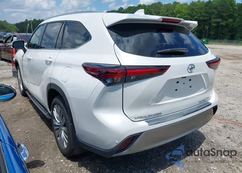 2024 Toyota Highlander Platinum z USA, uszkodzony, nr VIN 5TDKDRBH9RS556337